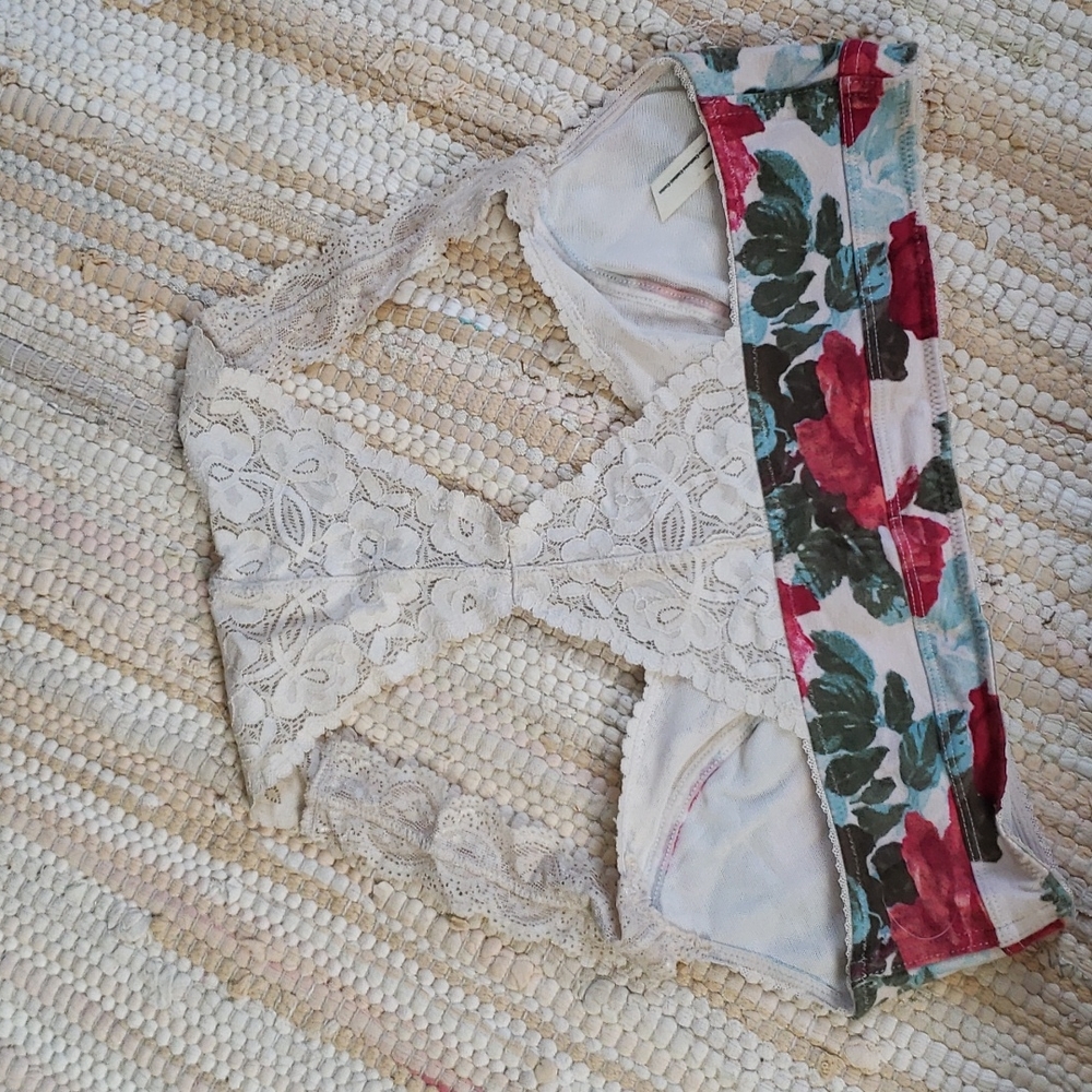 FP Intimately Galloon Racerback Bralette, M - Picture 2 of 4